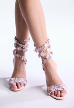 Load image into Gallery viewer, Floral Bloom