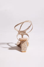 Load image into Gallery viewer, Cream
